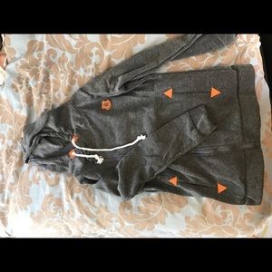 Gray zip up hoody